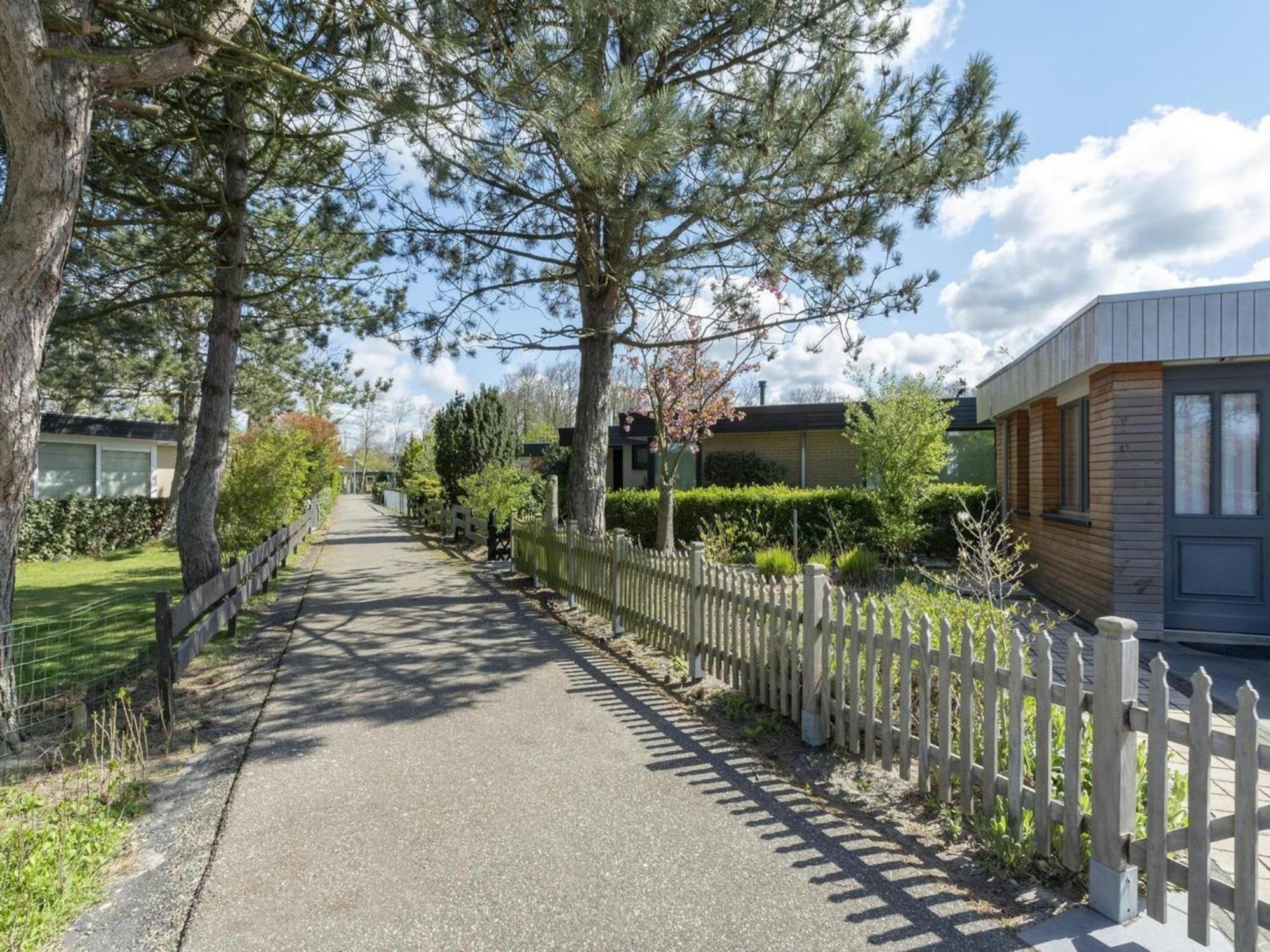 Attractive Holiday Home Close To Beach Sint Maartensvlotbrug 外观 照片